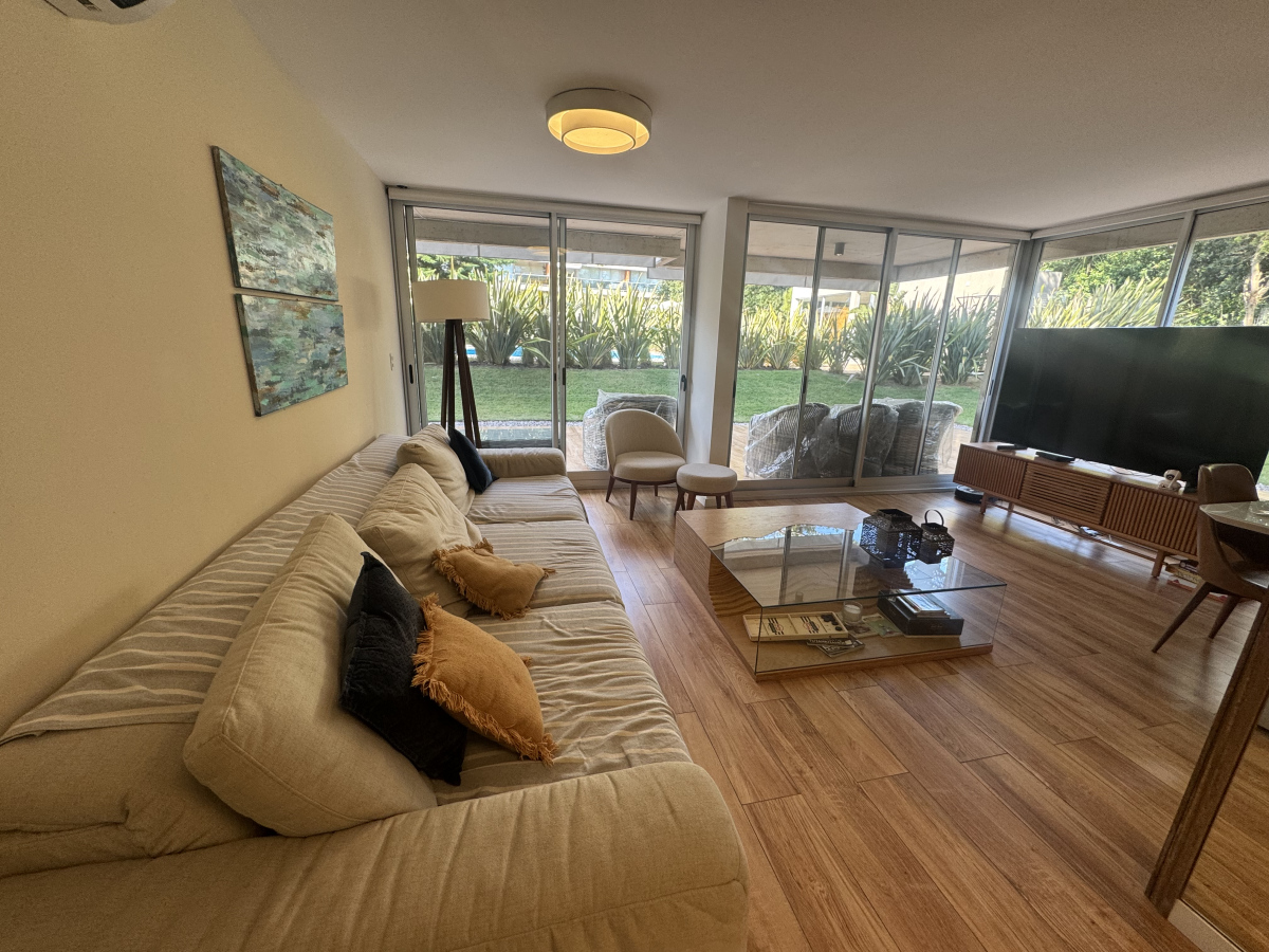  Apartamento en Punta del Este, Mansa