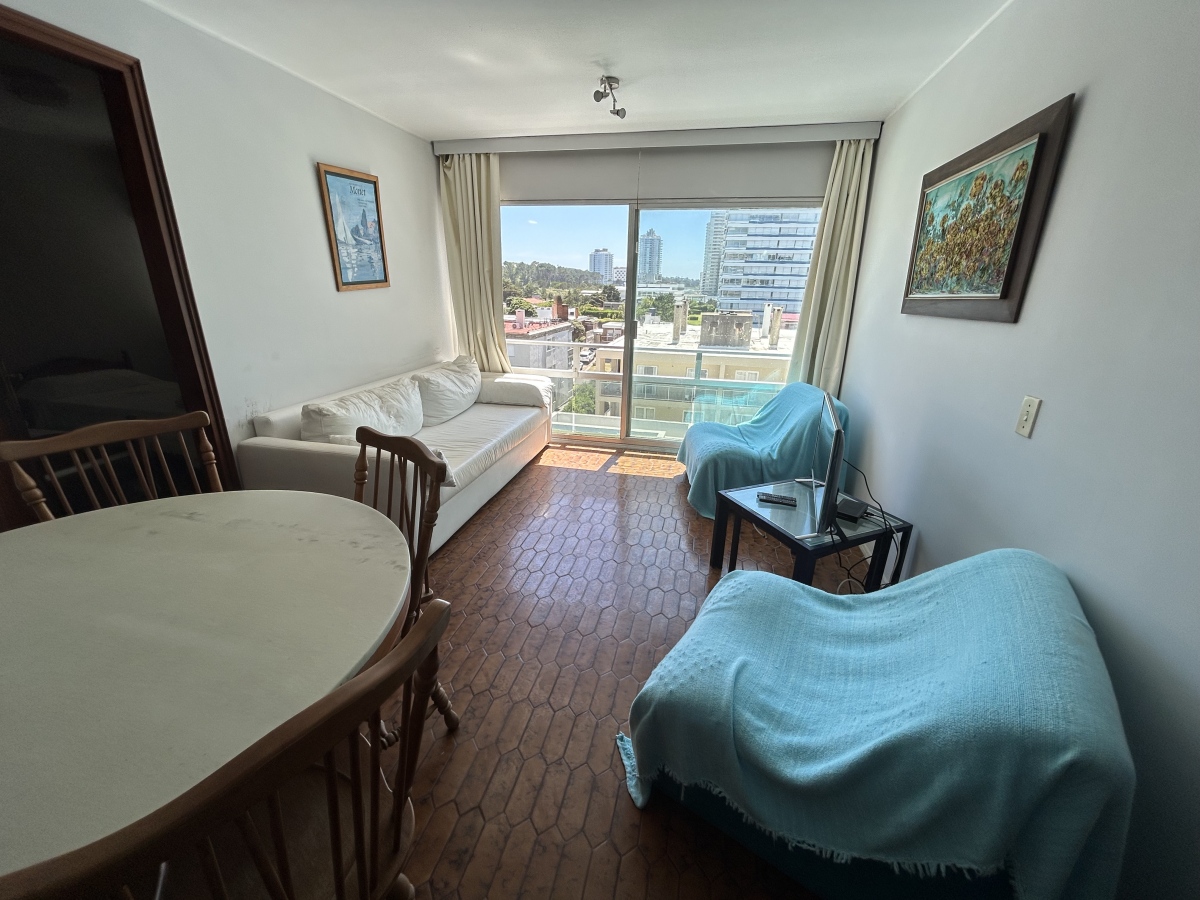  Apartamento de dos dormitorios en oportunidad , Zona Brava , Punta del Este