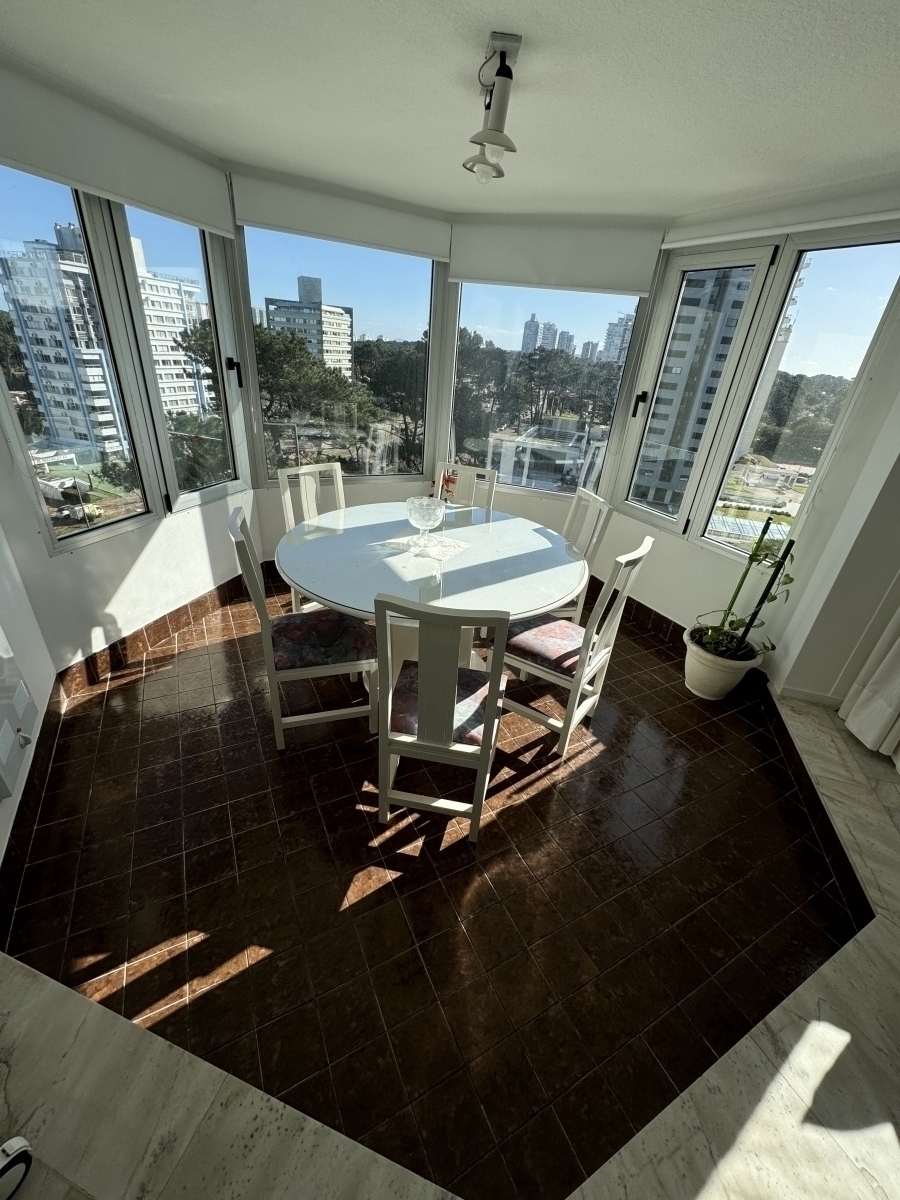  Apartamento en venta de 3 dormitorios en Zona Roosevelt,  Punta del Este 