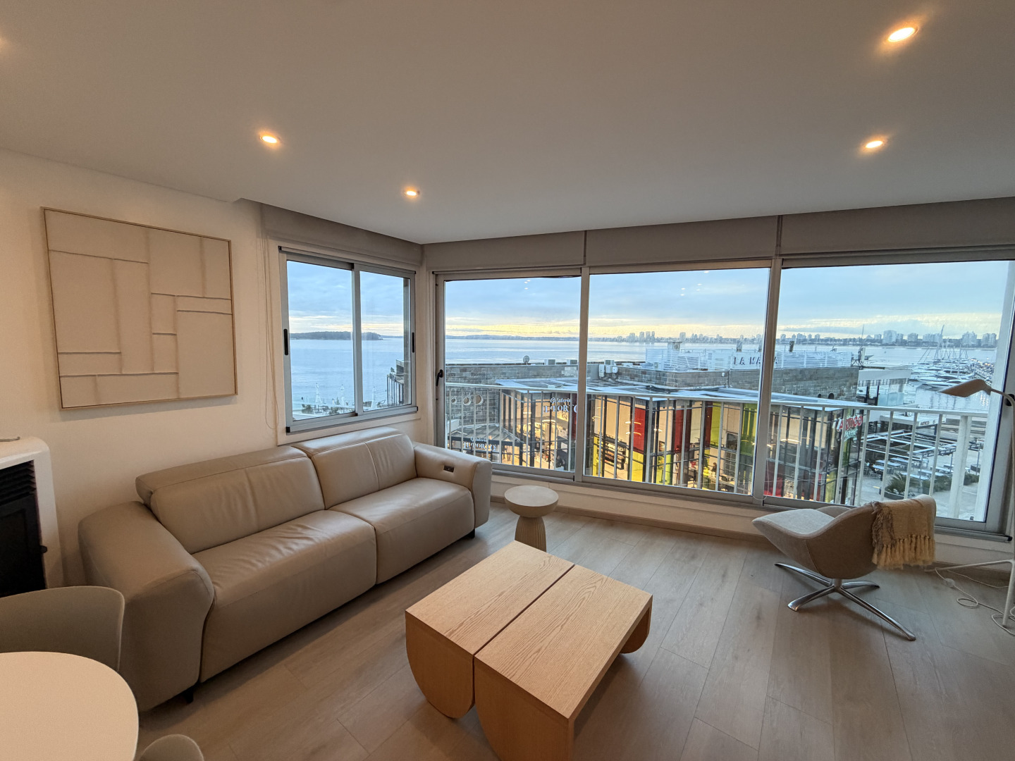  Apartamento de 2 dormitorios en venta en Peninsula 