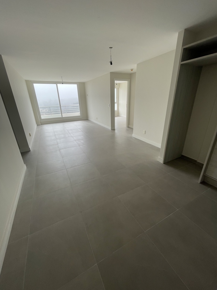  Apartamento de dos dormitorios a estrenar en Punta del Este