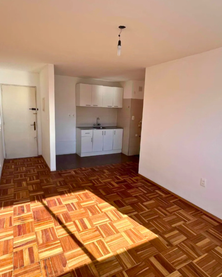  Alquiler Apartamento 1 Dormotorio Garage Pocitos Montevideo