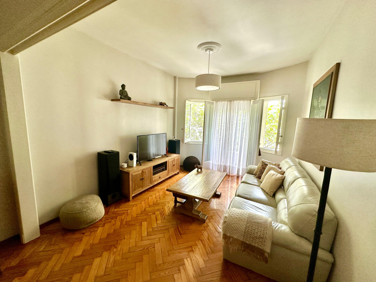  Venta Apartamento 3 Dormitorios 2 Baños Garage Centro Montevideo
