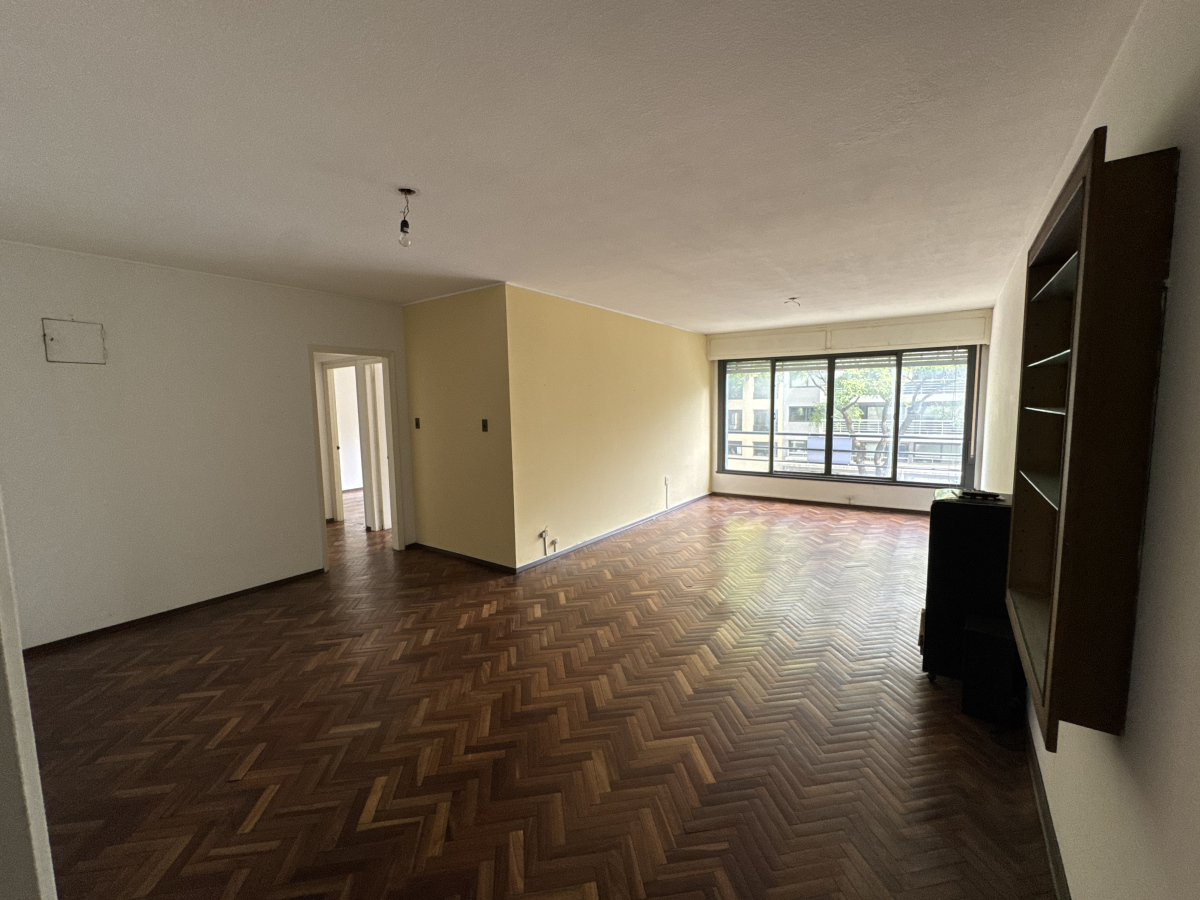  Venta Apartamento 4 Dormitorios 2 baños Garage Punta Carretas Montevideo