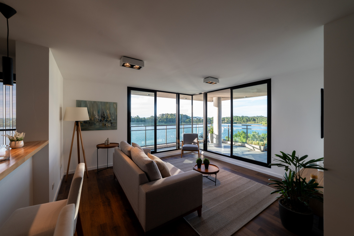  Venta Apartamento 3 Dormitorios en construccion Lago Calcagno Ciudad de la Costa Canelones