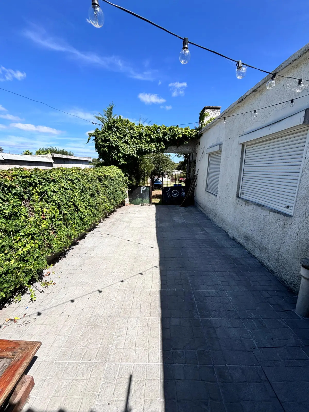  Venta Casa 3 Dormitorios en Terreno de 580 m² – Flor de Maroñas – Montevideo