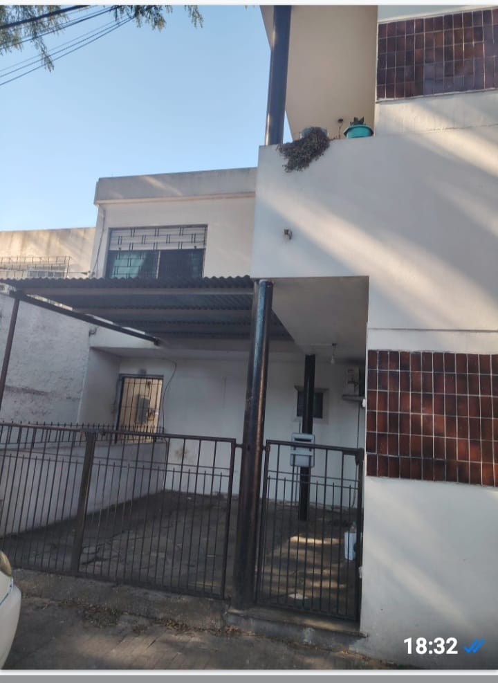  Venta Casa 3 Dormitorios 2 Baños Cochera Patio Pocitos Montevideo