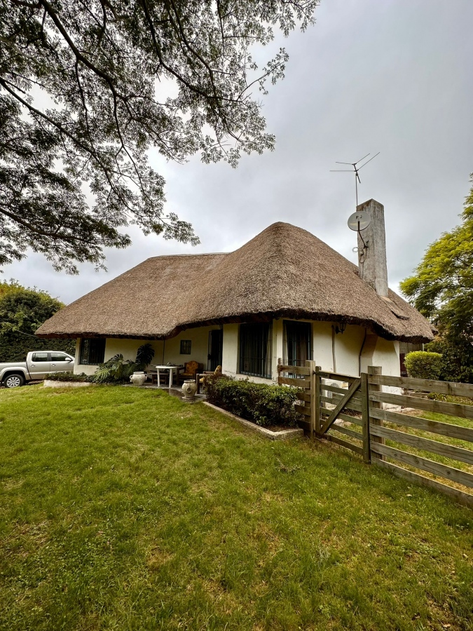  Alquilo Casa, 2 dormitorio, 2 baños, Rincón del Indio, Punta del este, Maldonado