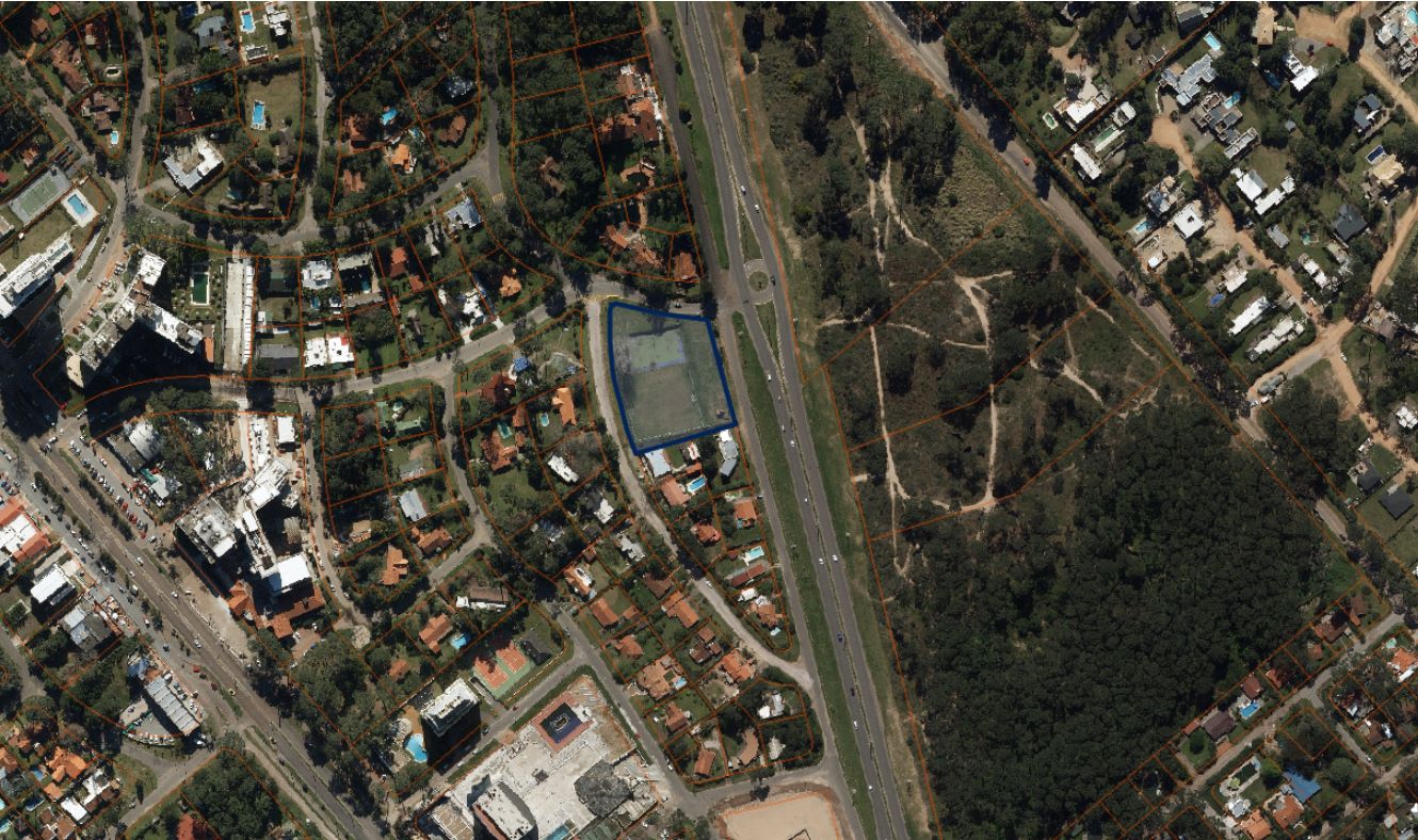  Venta Terreno Boulevard Artigas