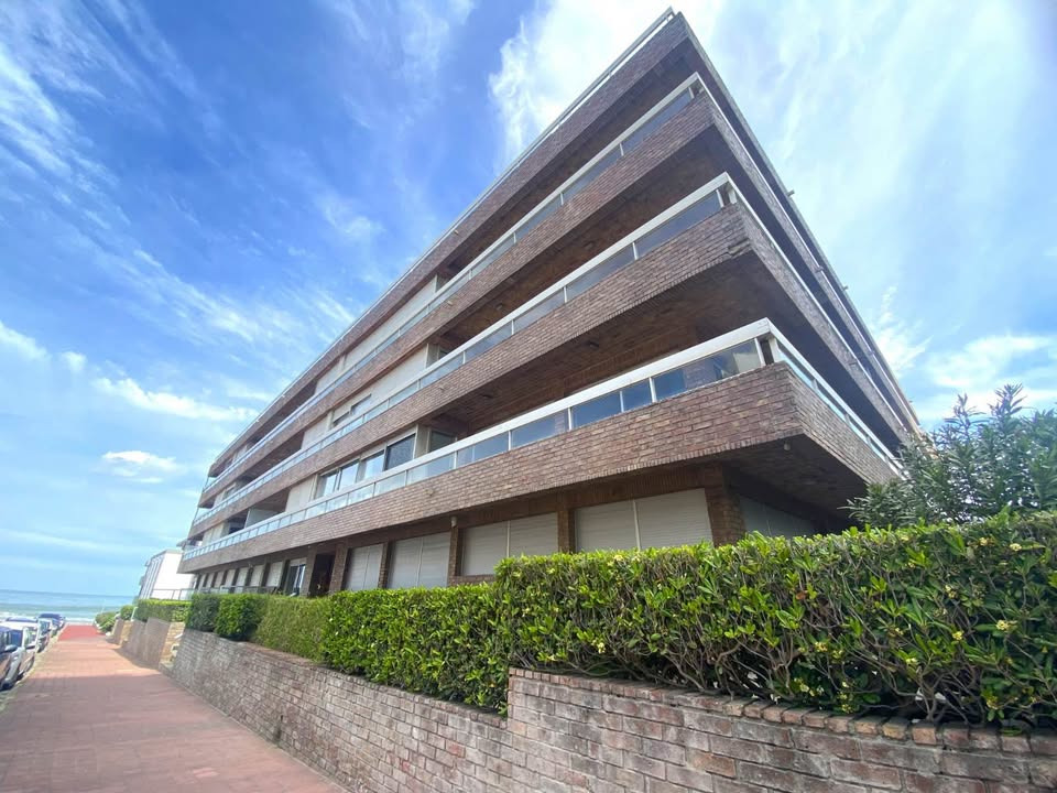  Apartamento a metros del mar! 3 dormitoroios en Peninsula, Punta del Este.