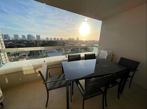  Venta Apartamento Cuatro Dormitorios Punta Este Roosevelt