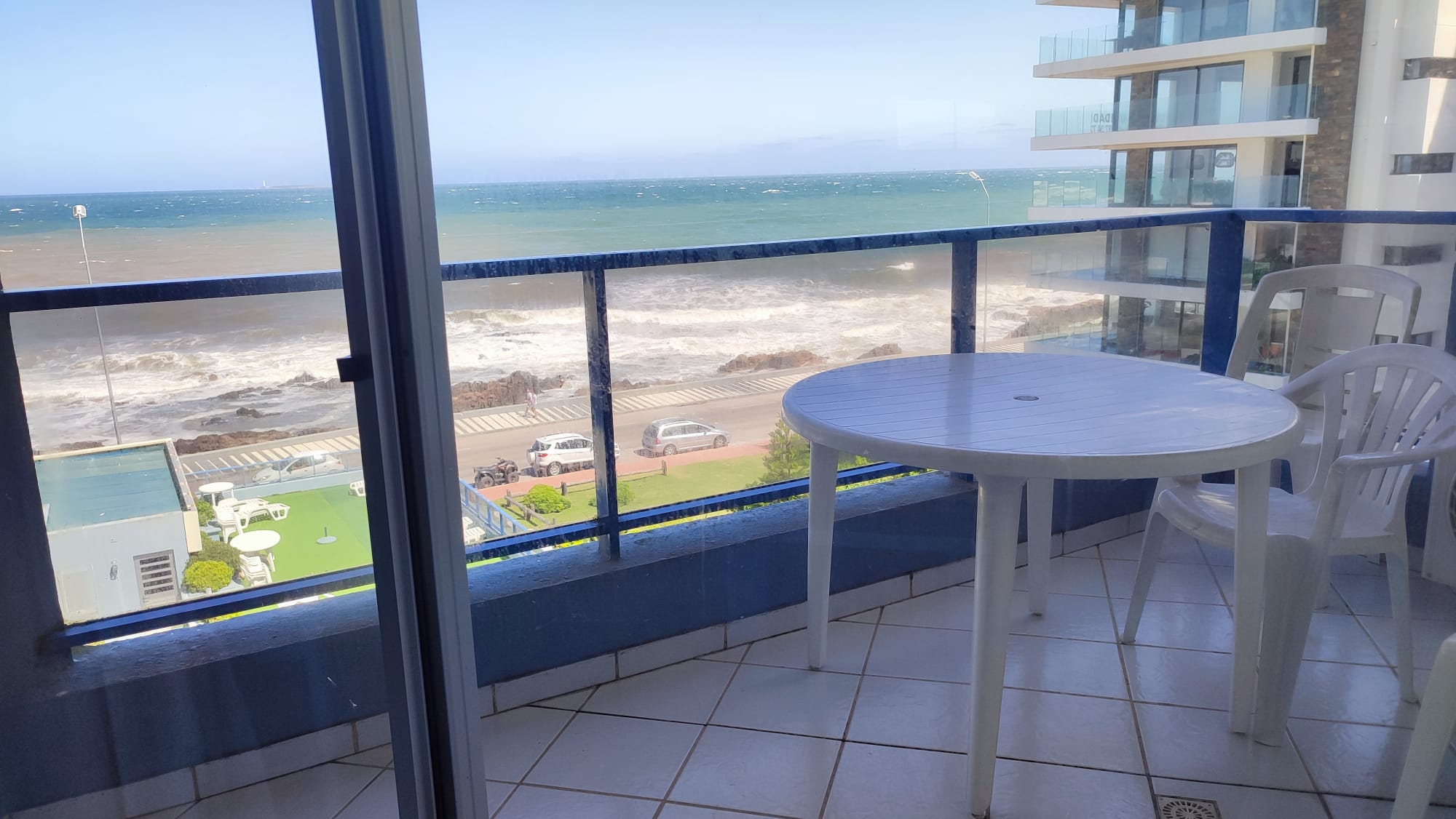  Venta de apartamento 3 dormitorios en Peninsula primera linea frente al mar 