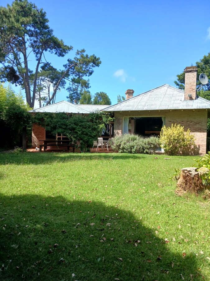  Alquier temporada de casas 4 dormitorios en la Arbolada barrio privado