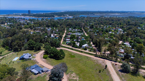  Venta Terreno Barrio Don Miguel La Barra