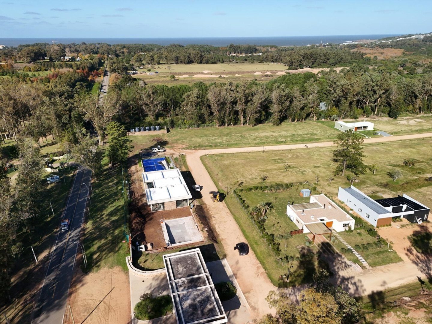  Oportunidad terrenos de 1.000 mts financiados hasta en 5 años en barrio cerrado con servicios en Punta Ballena