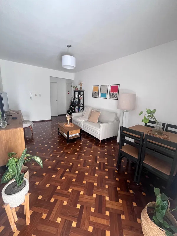 Venta Apartamento 2 Dormitorios Goes con patio