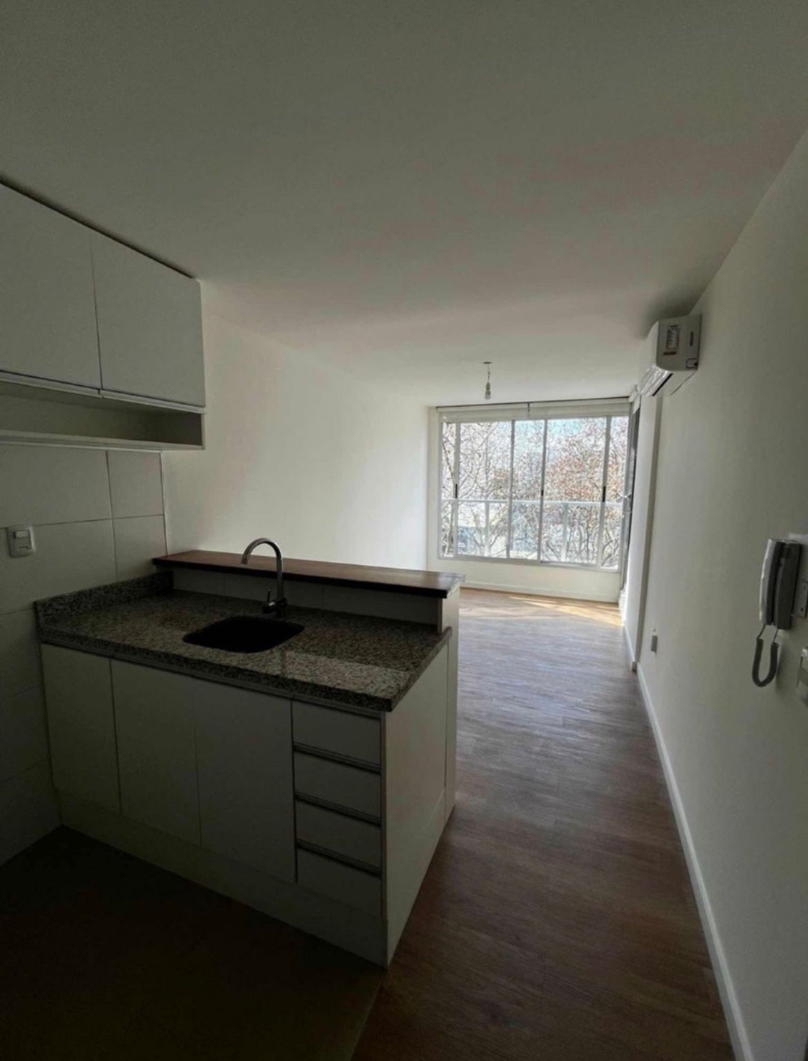  Alquiler Apartamento 1 Dormitorio Cordón con Balcón