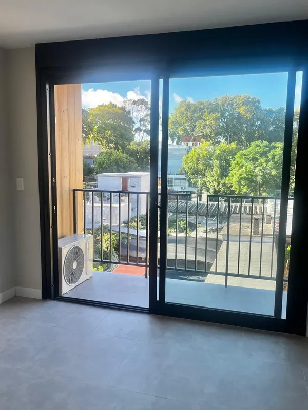  Alquiler Apartamento Monoambiente Buceo con balcon 