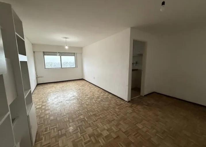  Alquiler Apartamento 2 Dormitorios Parque Batlle con cochera 