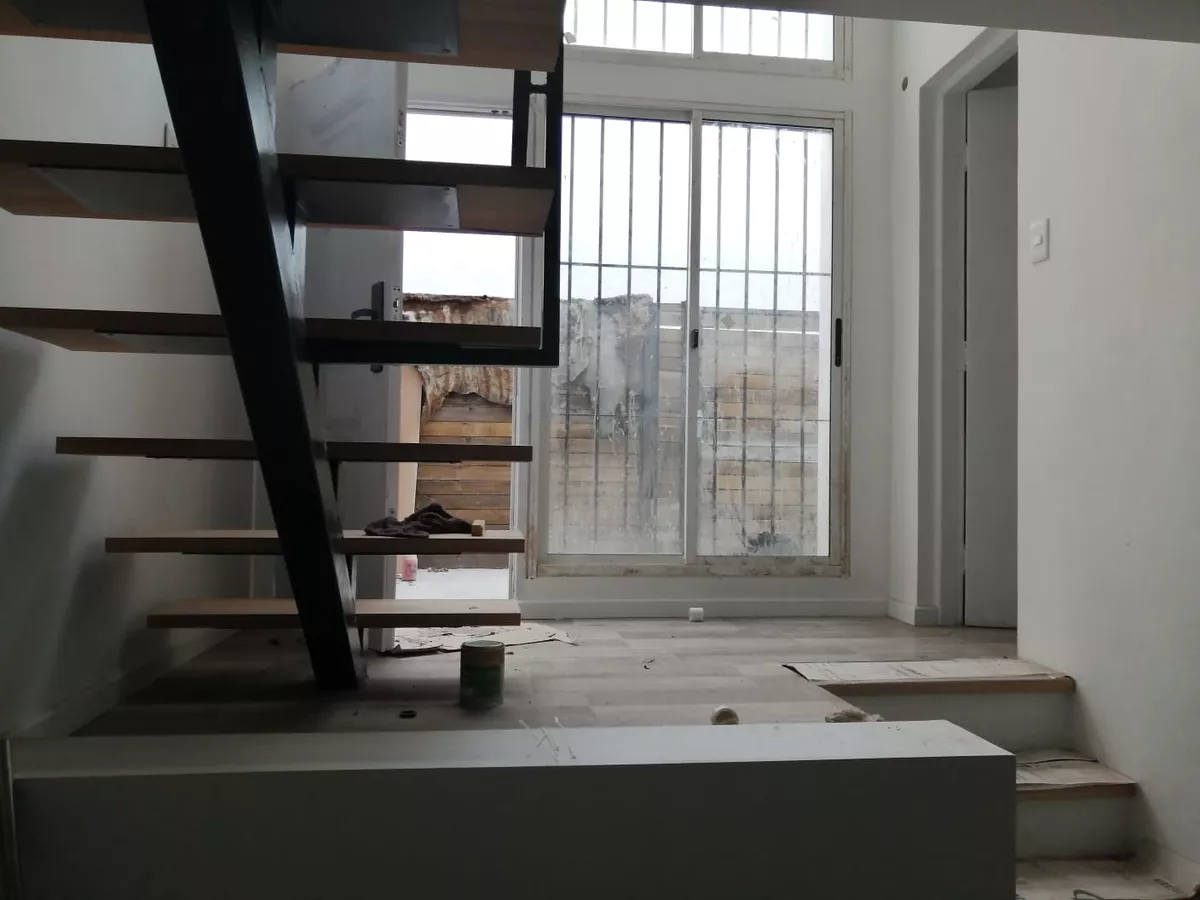  Alquiler Apartamento 1 Dormitorio Punta Carretas con patio