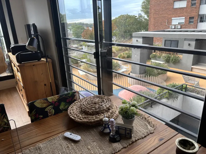  Alquiler Apartamento 2 Dormitorios La Blanqueada con balcon 