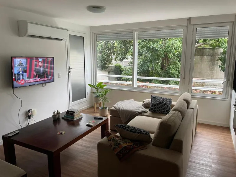  Alquiler Apartamento 1 Dormitorio Punta Carretas con balcon