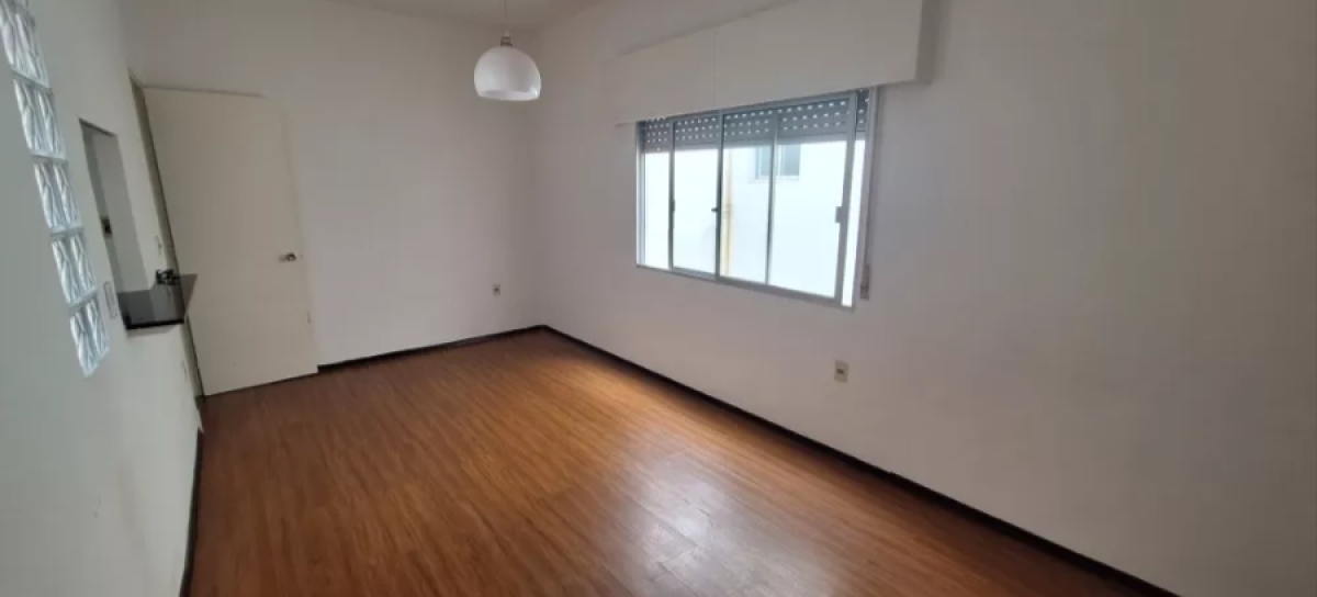  Alquiler Apartamento 3 Dormitorios Cordón Balcón