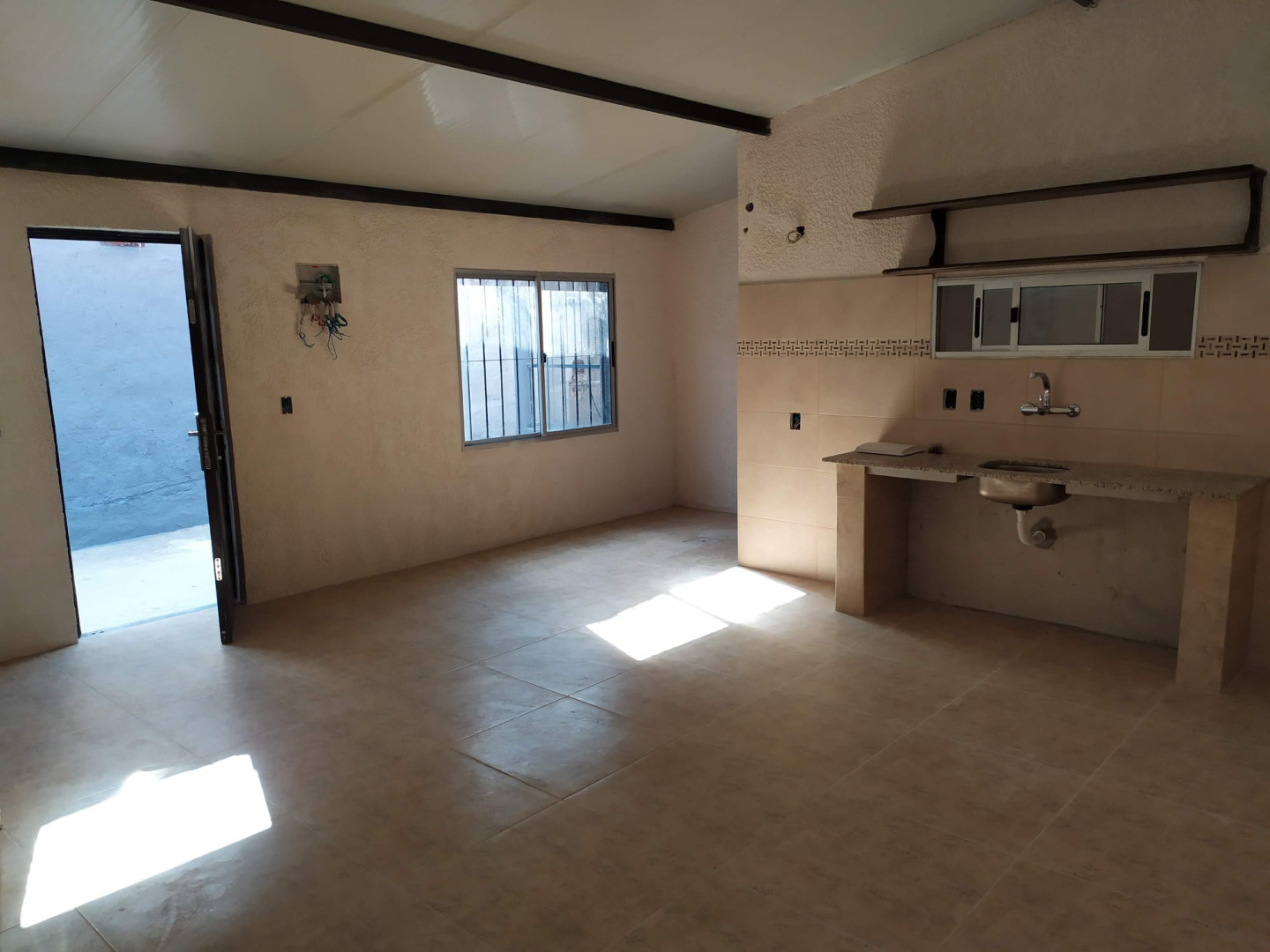  Alquiler Apartamento semiamueblado 1 Dormitorio Tres Cruces