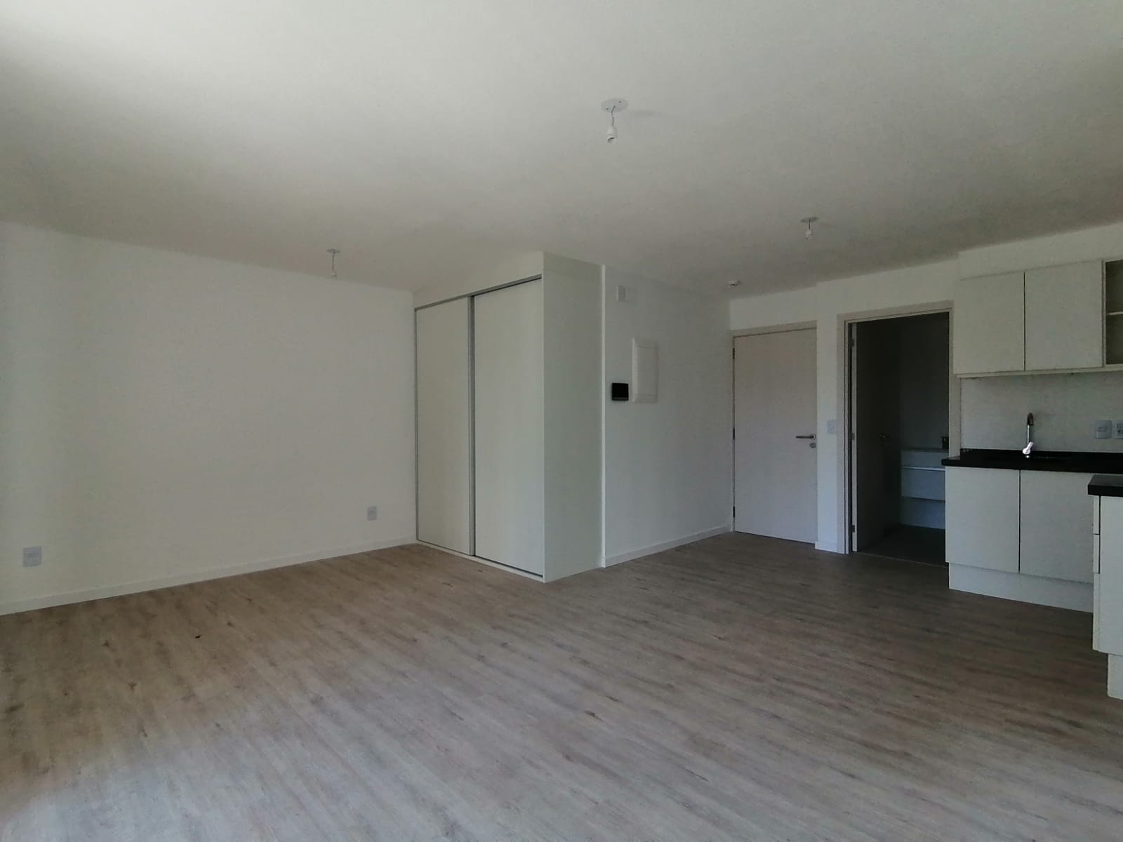  Apartamento Alquiler Monoambiente Parque Batlle Gran Balcón