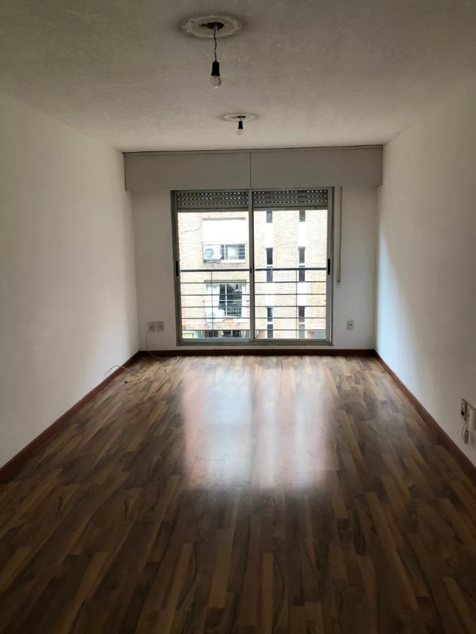  Alquiler Apartamento 3 Dormitorios Reducto Complejo Espinillo