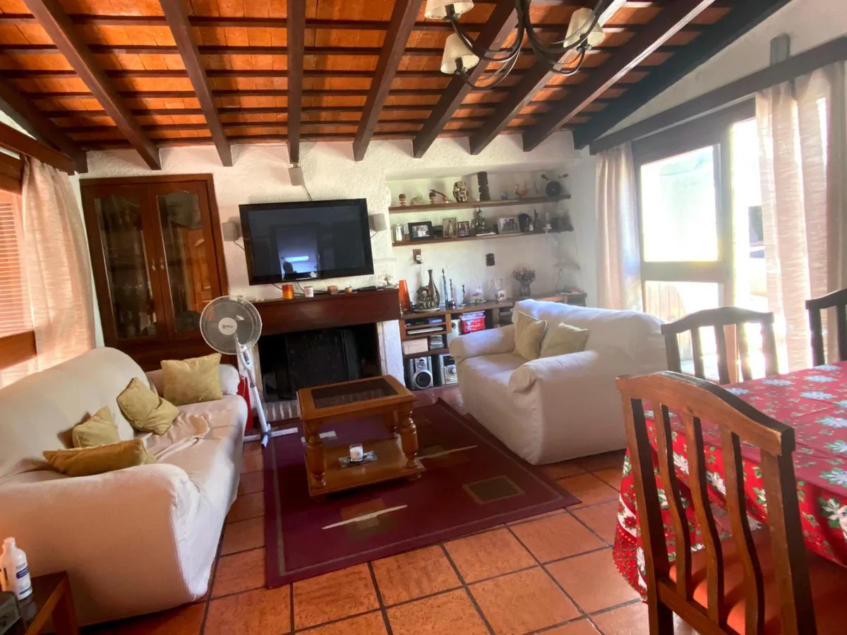  Alquiler o Venta Casa PH 3 Dormitorios Malvin Patio y Parrillero