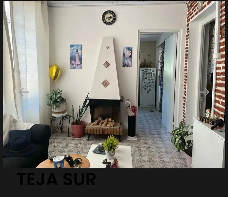  Alquiler Casa 2 Dormitorios La Teja con patio y cochera