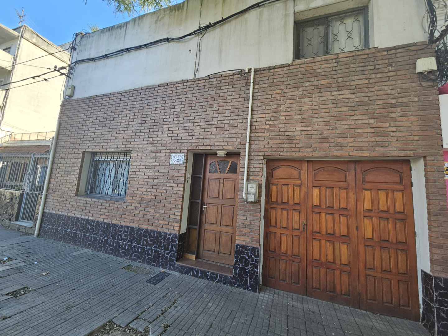  Venta Casa y Apartamento 4 Dormitorios Brazo Oriental Cochera