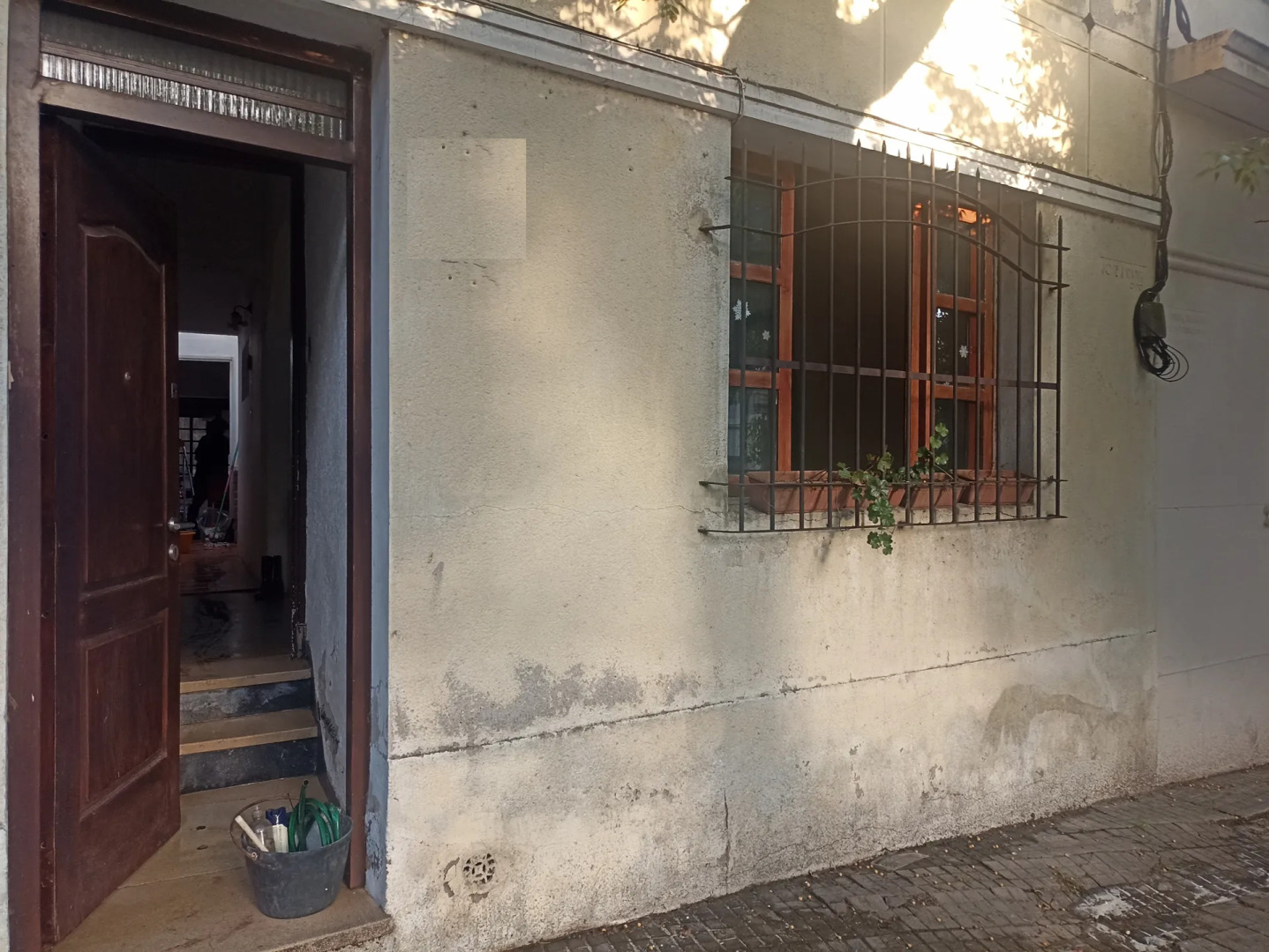  Venta Casa 2 Dormitorios Pocitos con patio 