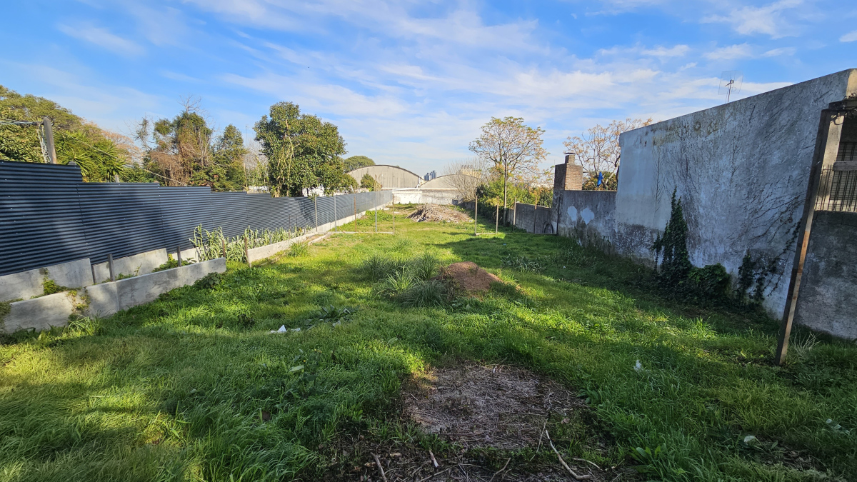  Venta Terreno y Proyecto de Viviendas Malvin Norte Inversion