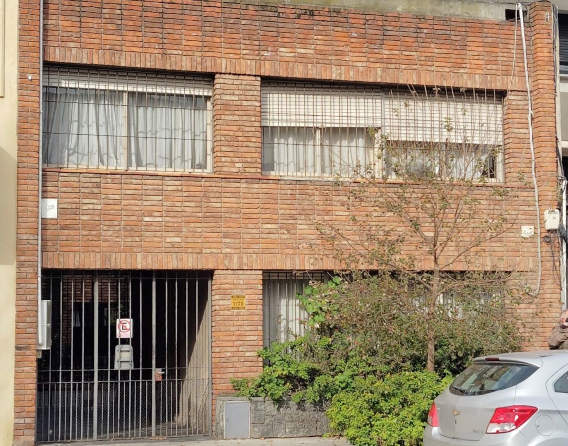  Venta Casa 7 Dormitorios en Pocitos