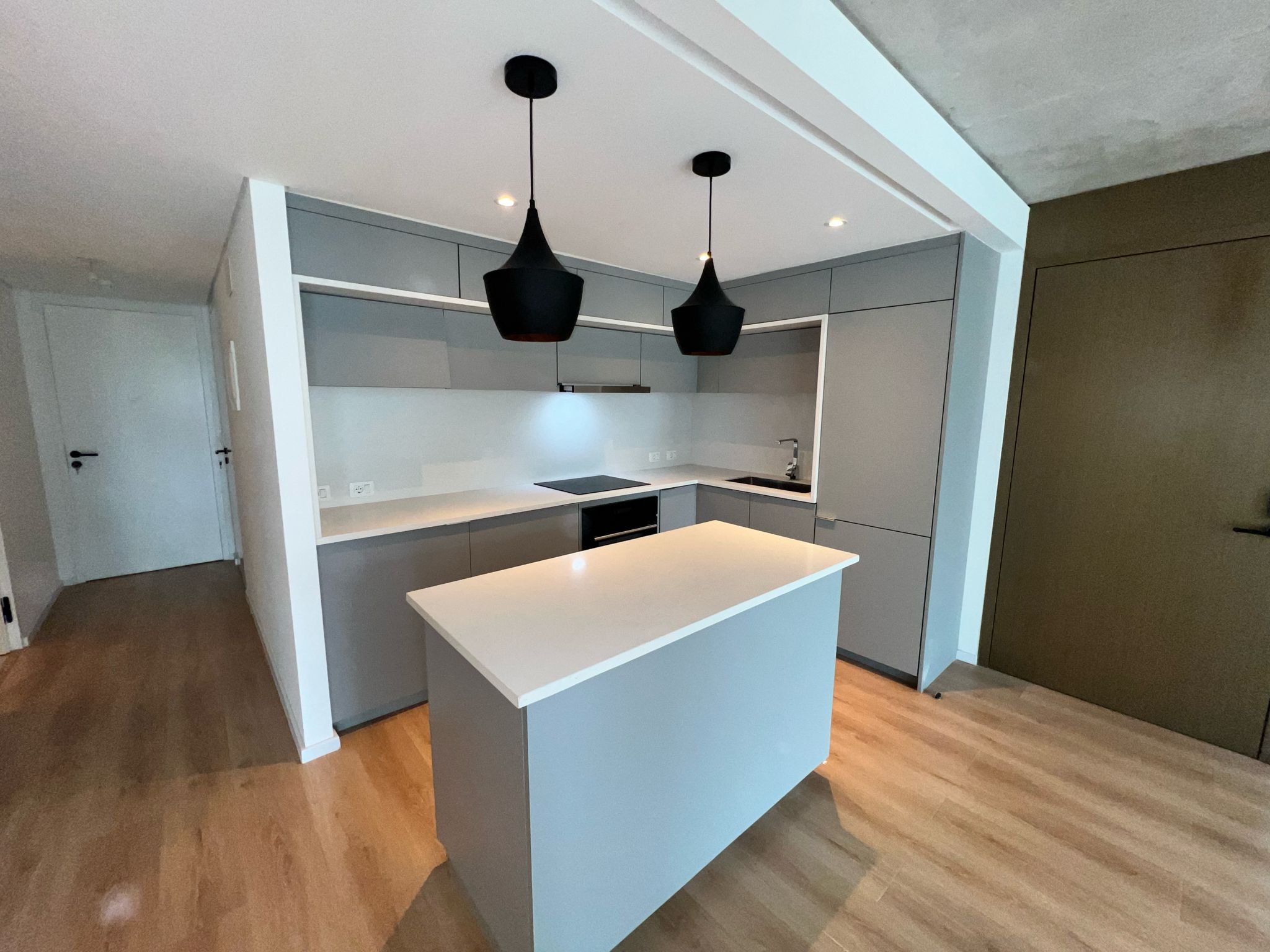  Alquiler apartamento 2 o 3 dormitorio Alma Duc Centro ciudad vieja 