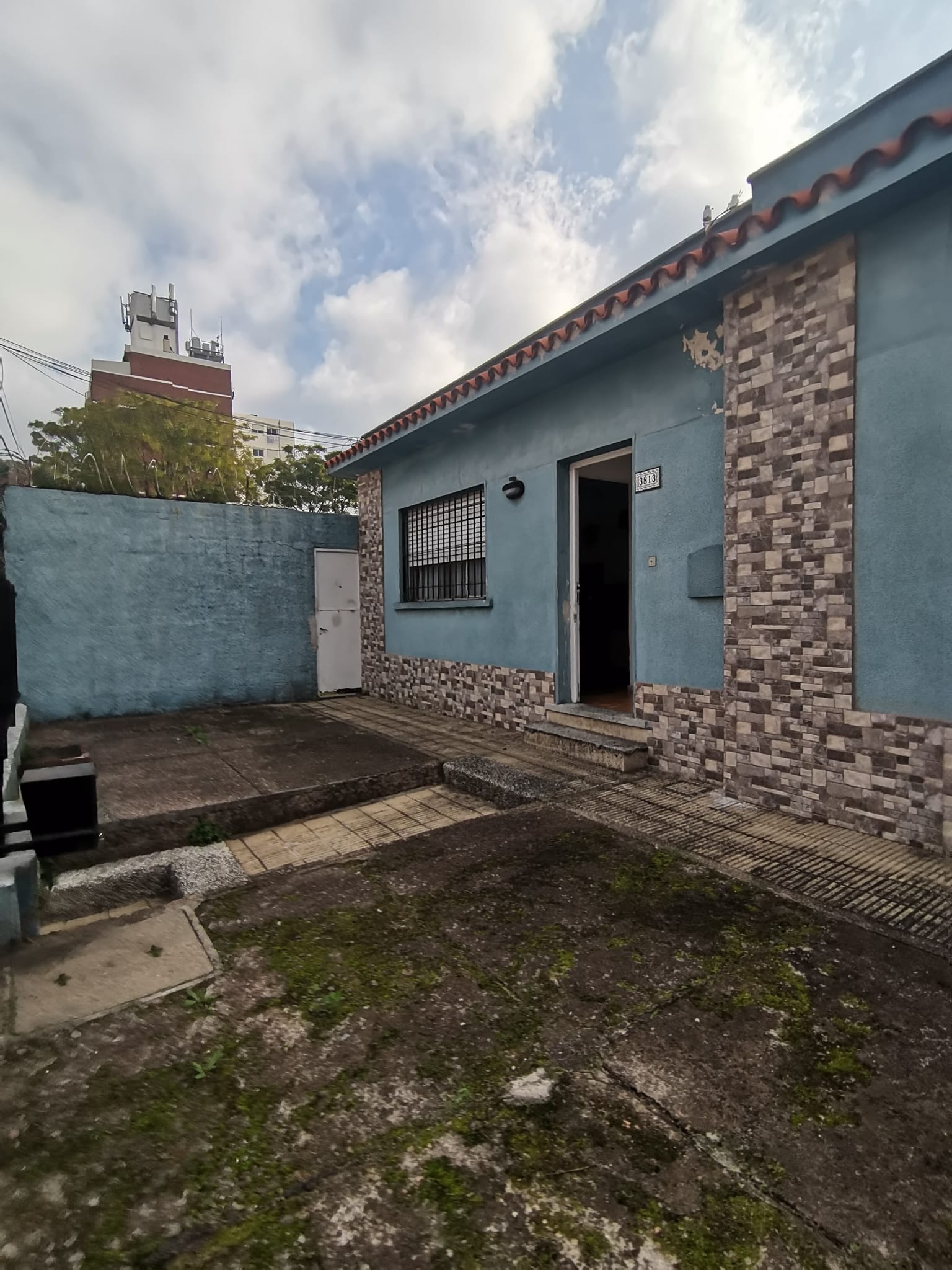  Venta terreno buceo parque Batlle casa 1 dormitorio  