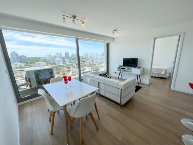  Departamento en venta de 2 dormitorios en Punta del Este 
