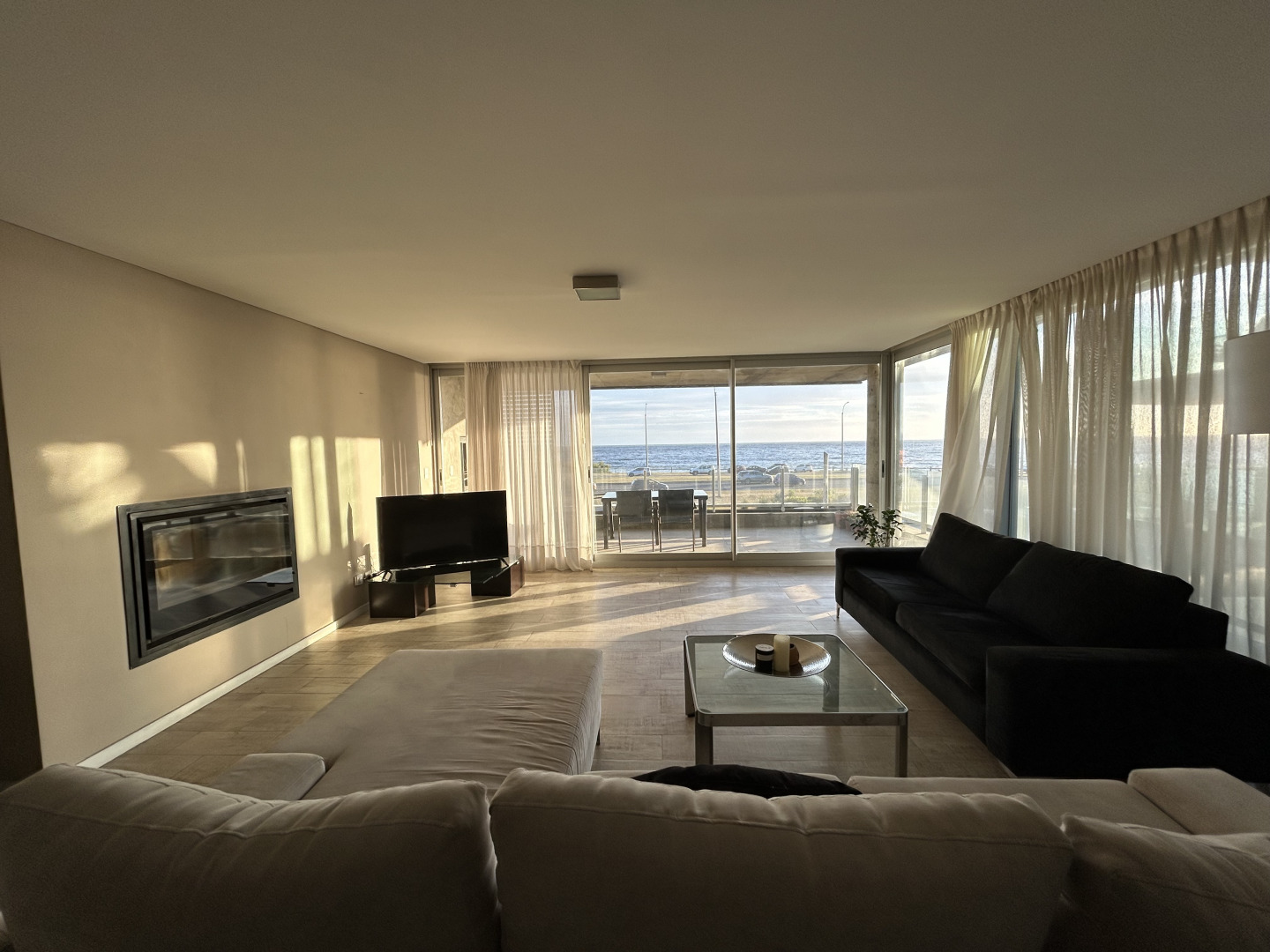  Venta Departamento Punta Del Este Playa Mansa vista al mar parrrillero estufa 3 cocheras