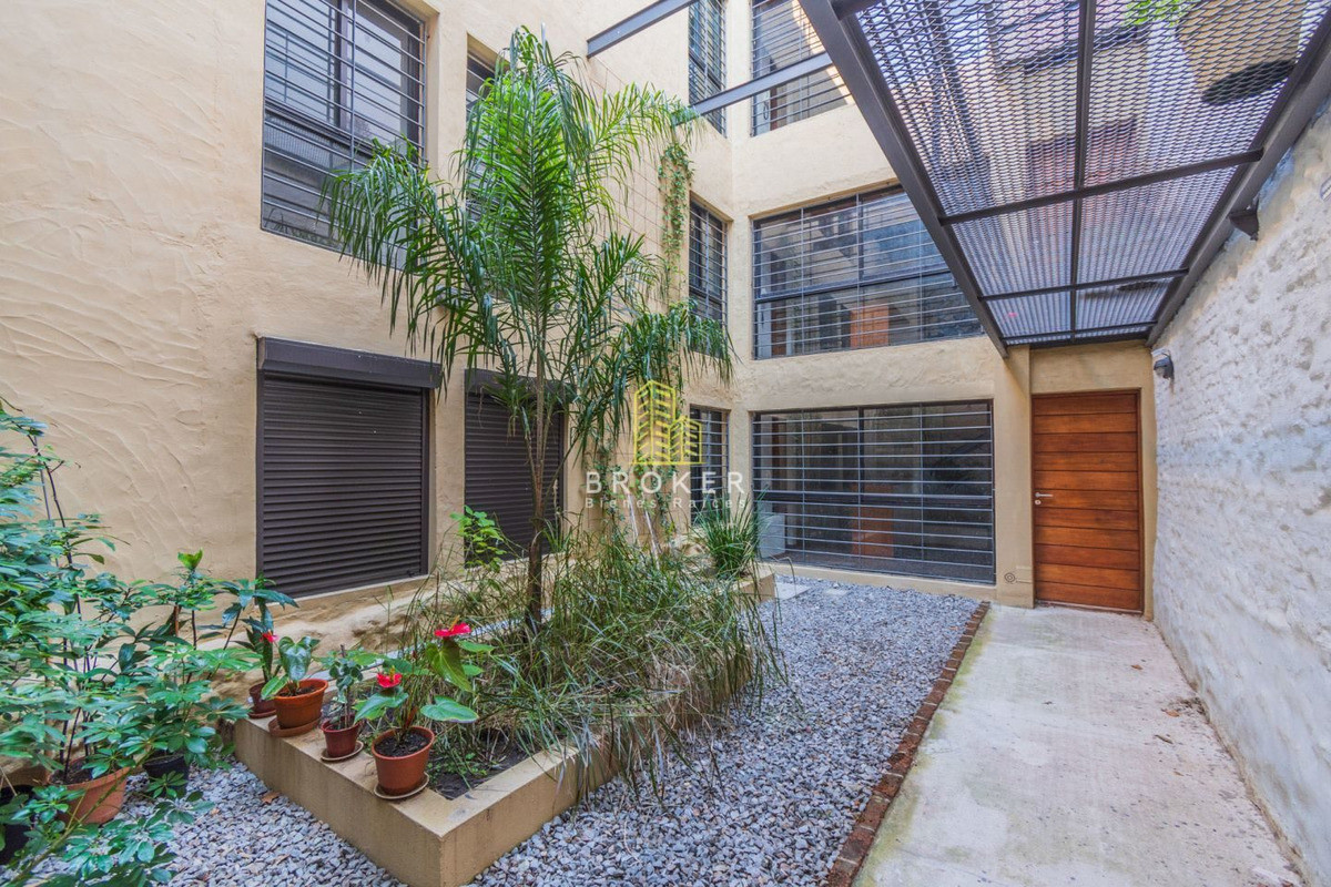  Venta apartamento 1 dormitorio con estufa a leña en Palermo  (ref: Bkb-1662)