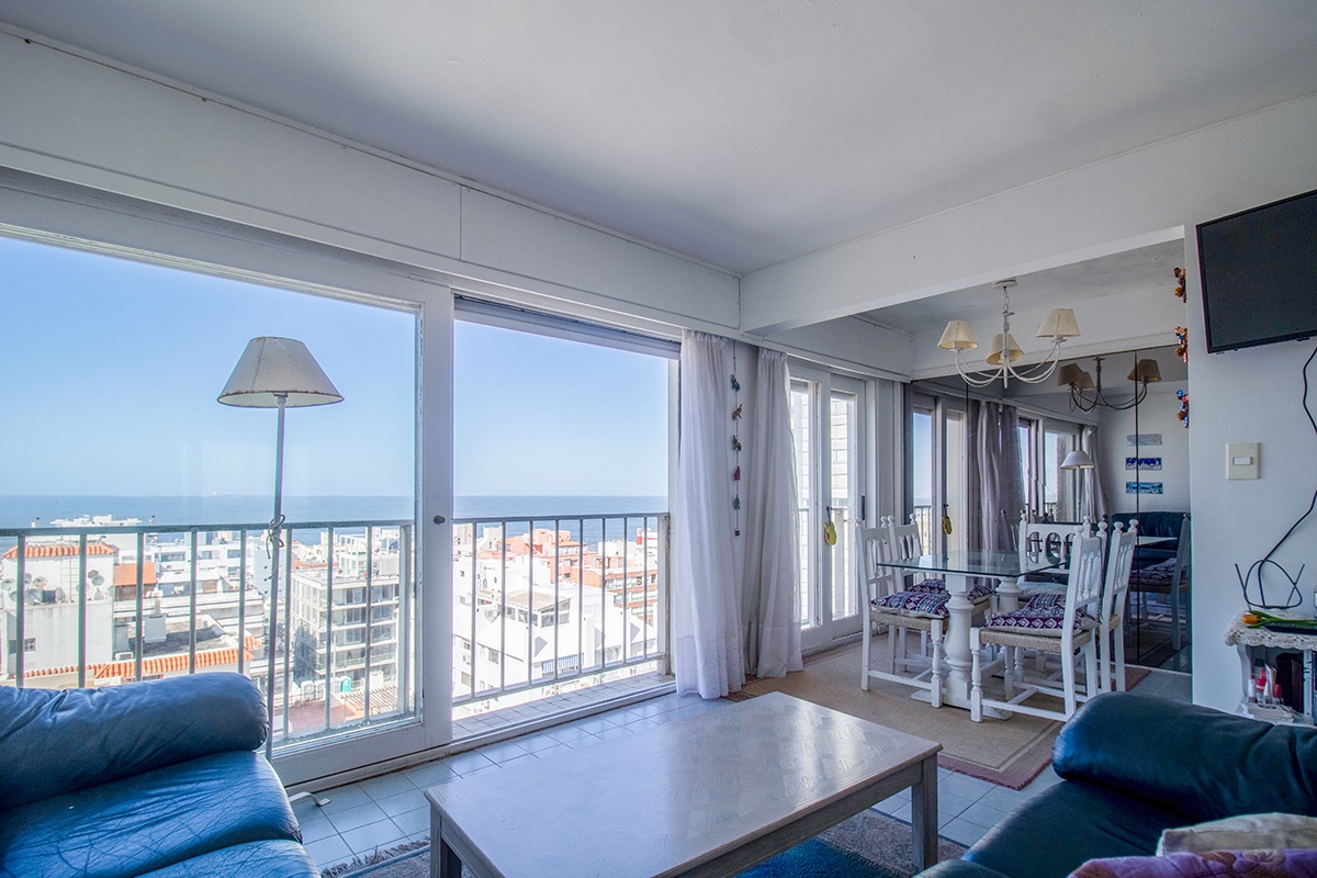  Venta Apartamento 2 dormitorios Punta del Este, Uruguay