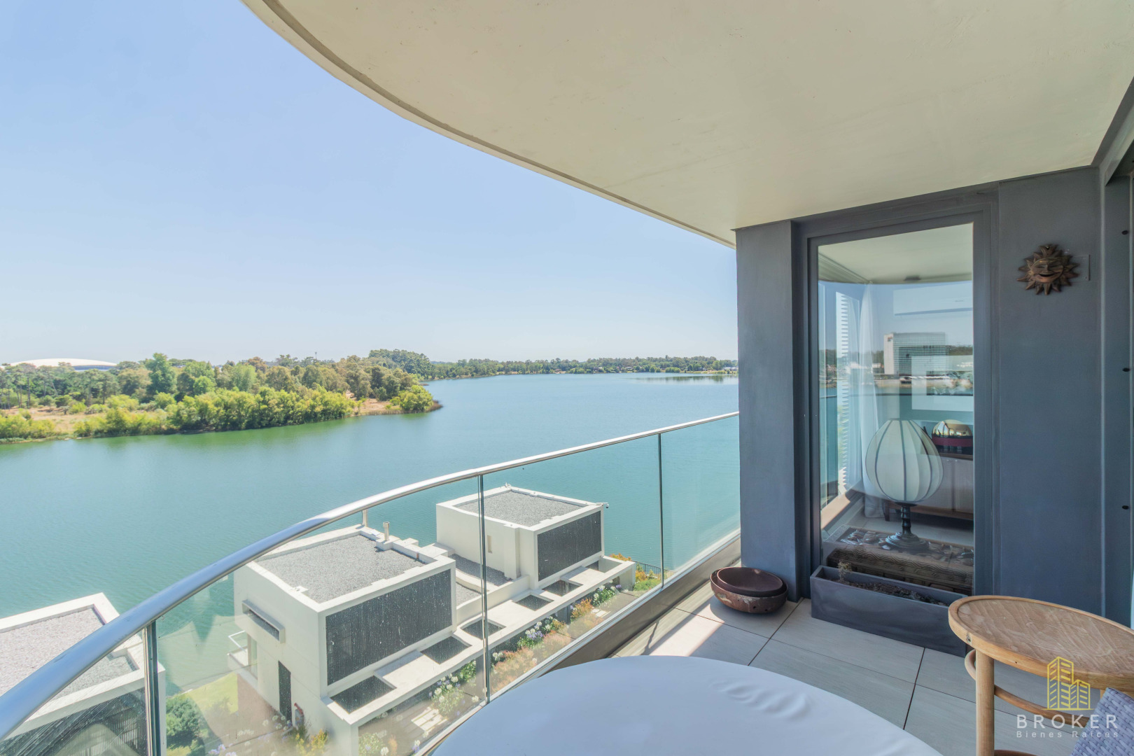  VENTA APARTAMENTO EN CARRASCO BOATING 