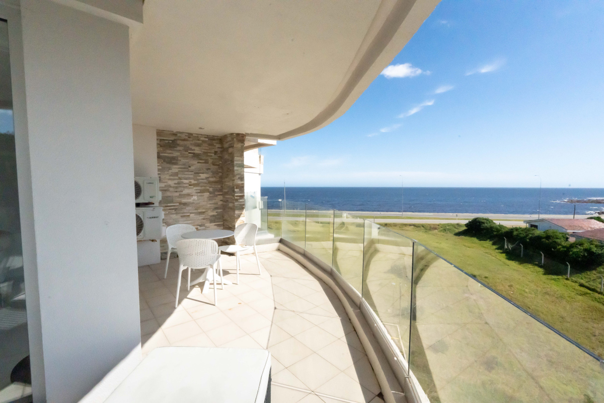  Apartamento en Venta 3 dormitorios con Vista al Mar Mansa Pinares AZURE TOWERS Punta del Este Uruguay