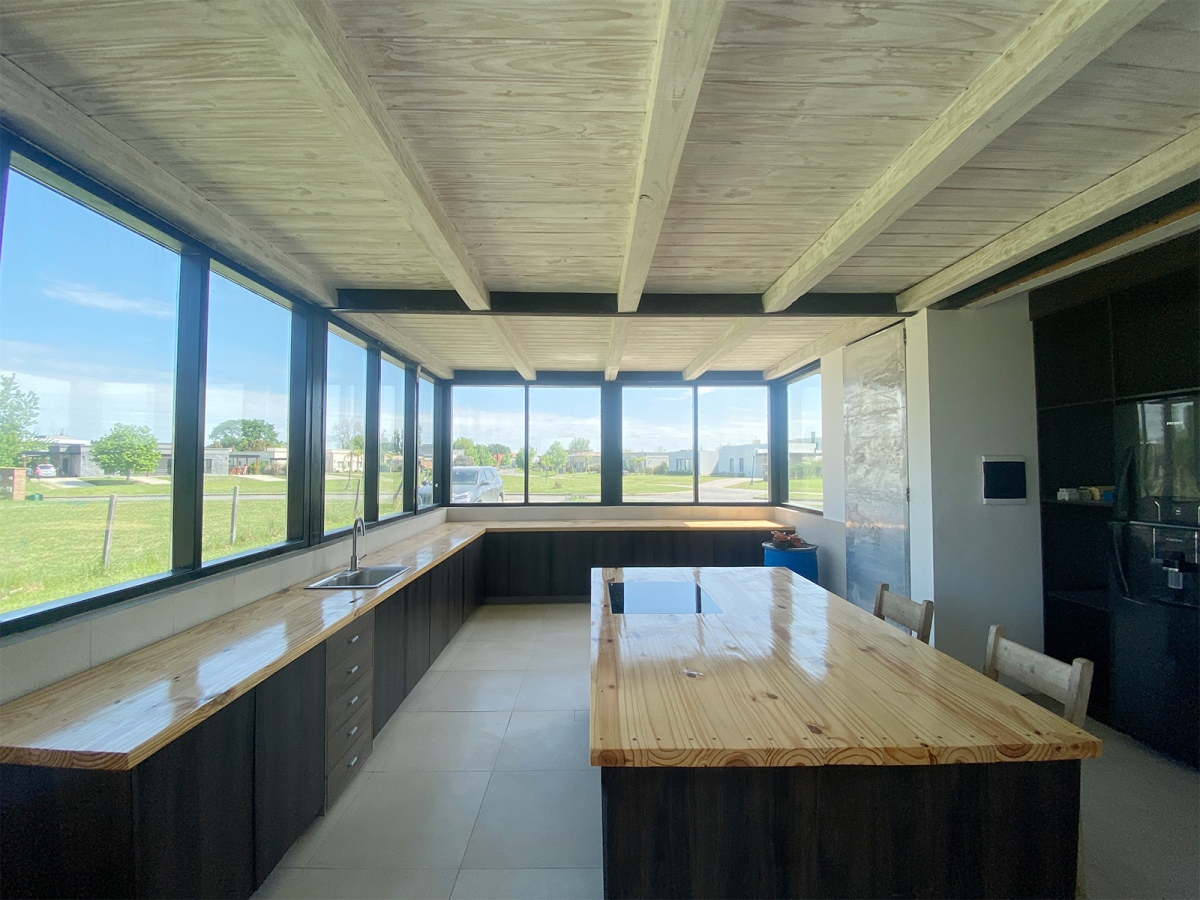  Casa en Venta A Estrenar - Haras Santa María
