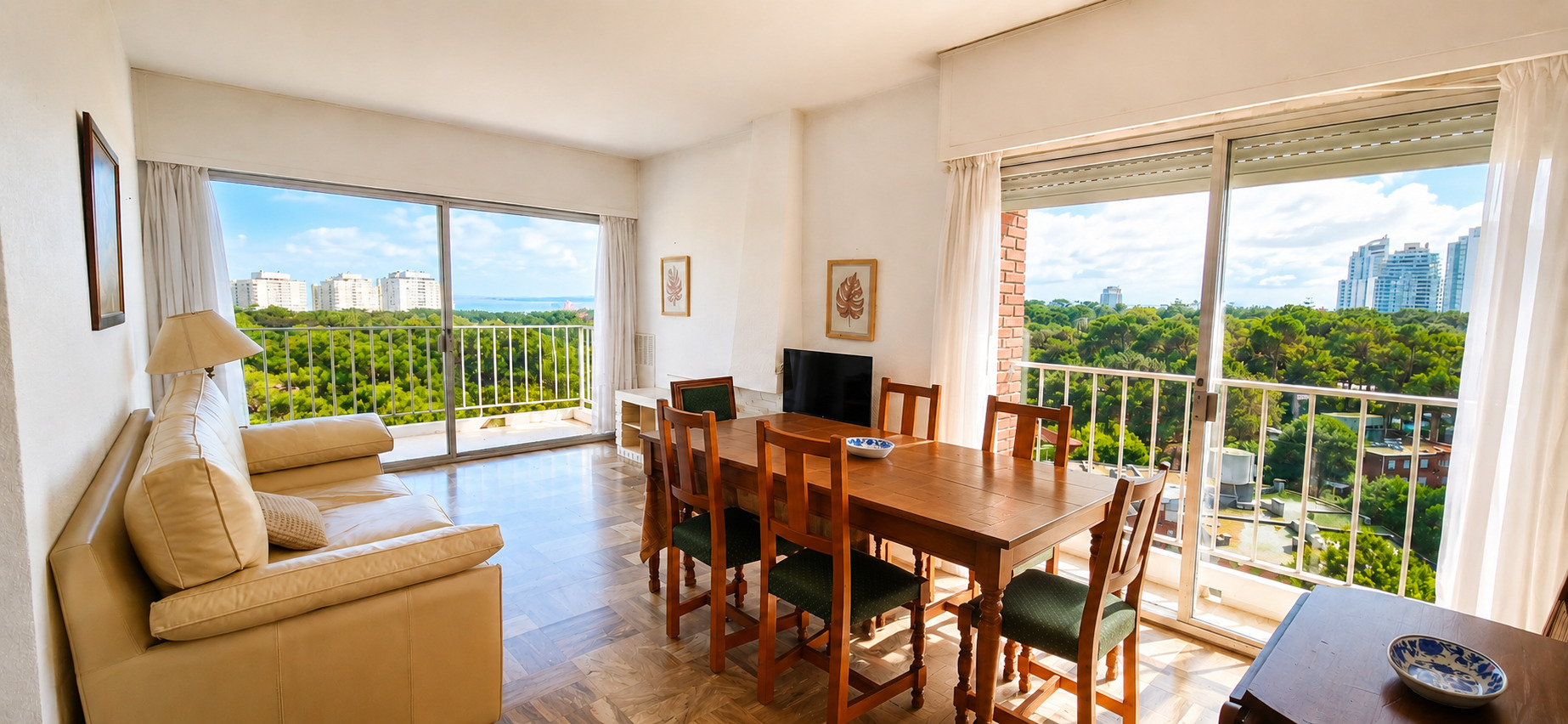  Venta de Apartamento de 3 dormitorios en Arcobaleno, Punta del Este.