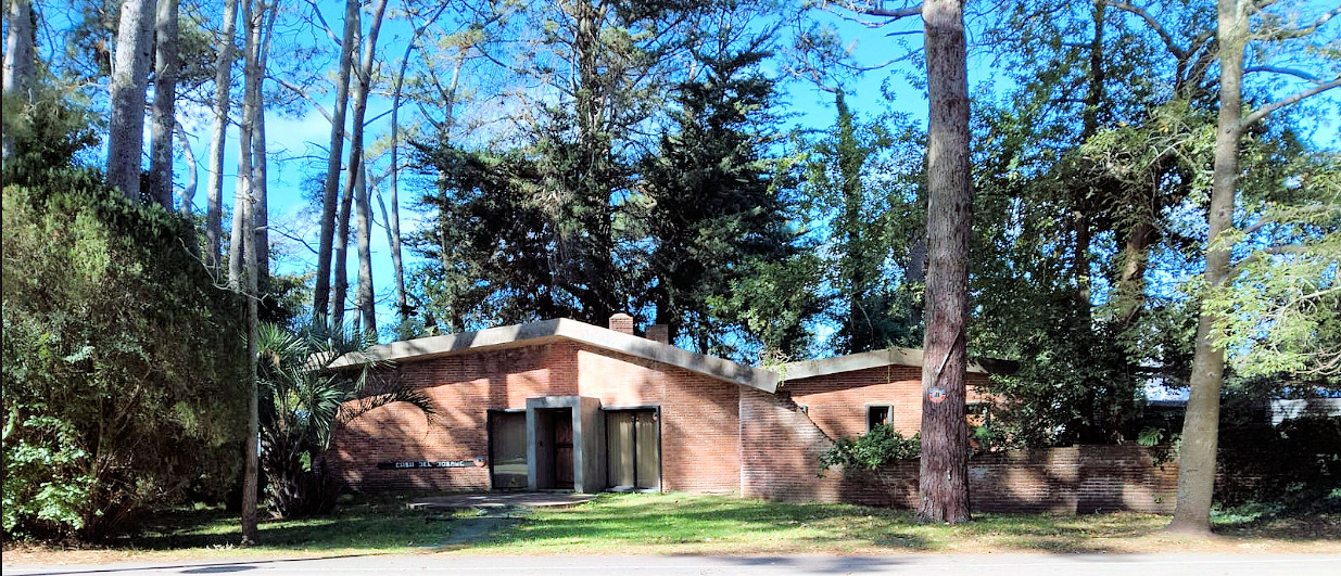  Venta de Casa de 4 dormitorios sobre Pedragosa Sierra, Punta del Este. 