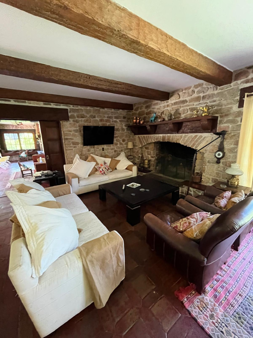 4A8gBeeo3rE