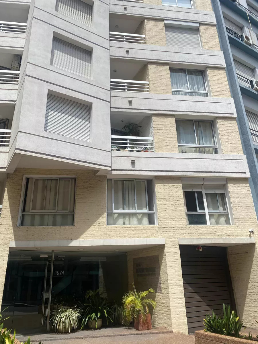  Alquilo apartamento 1 dormitorio Cordón 