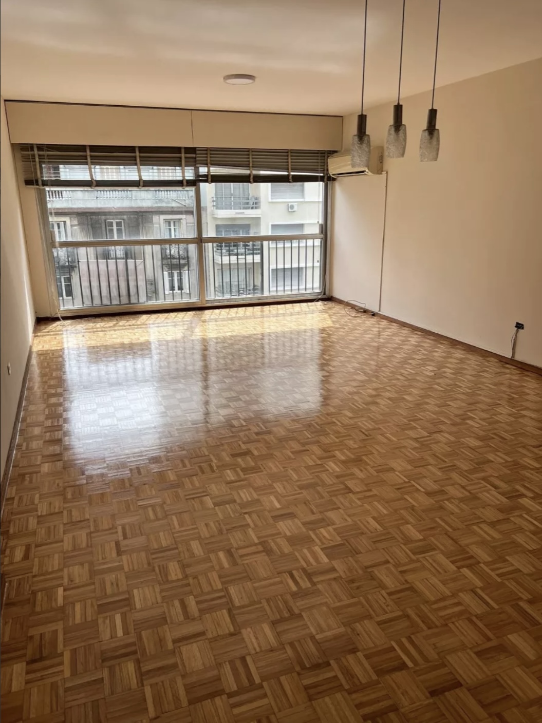  Vendo apartamento de 3 dormitorios en Cordón 